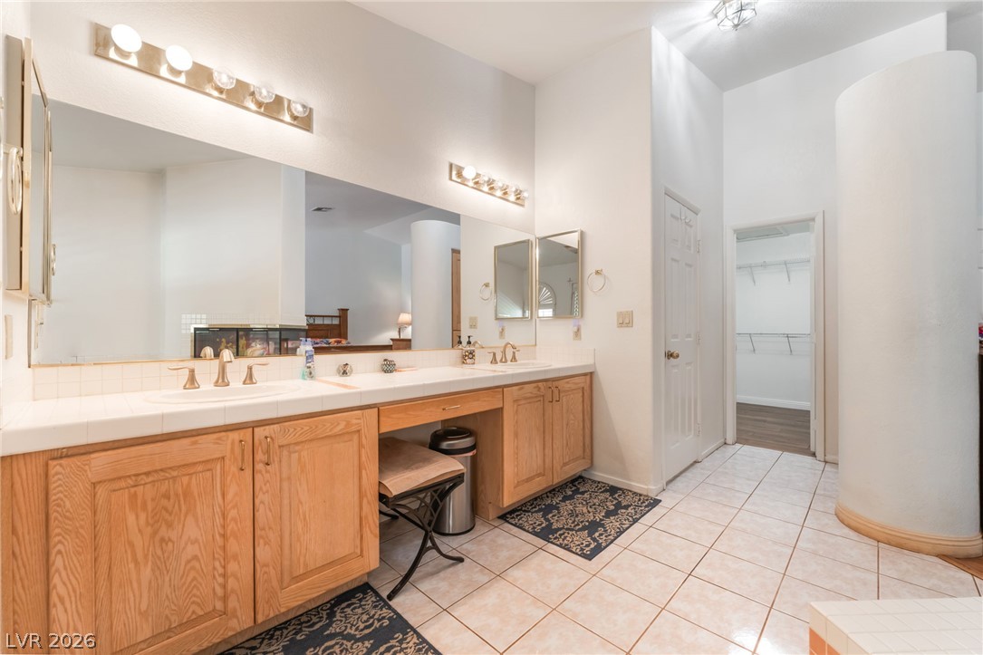 2305 Bear Valley Street Las Vegas NV 89128