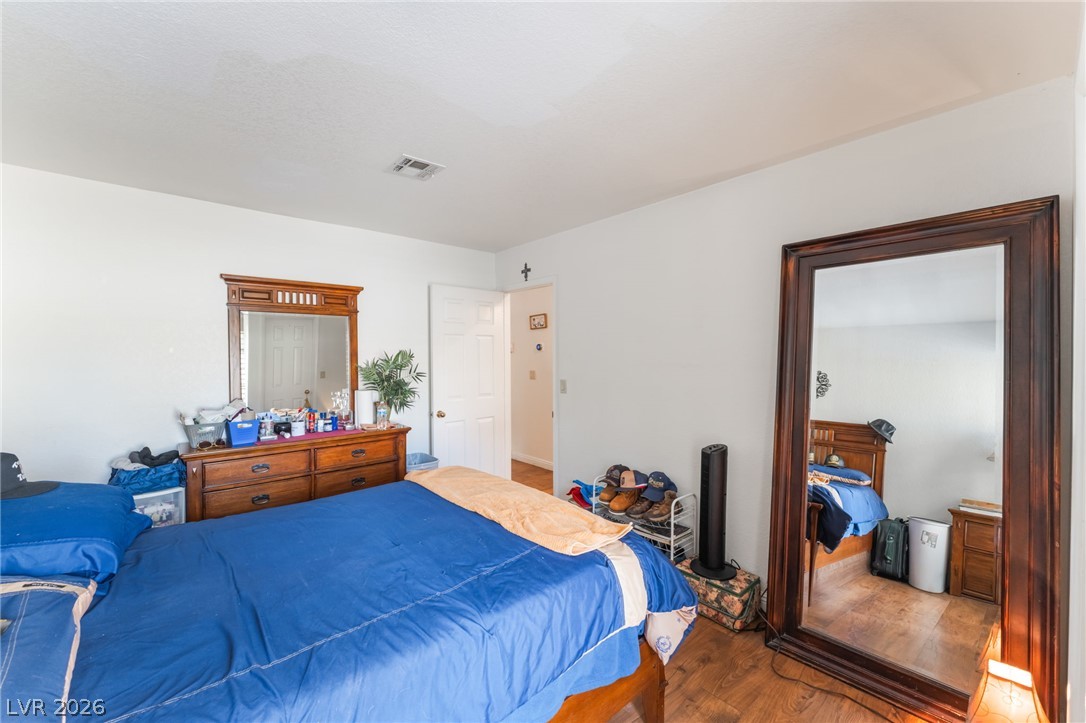 2305 Bear Valley Street Las Vegas NV 89128
