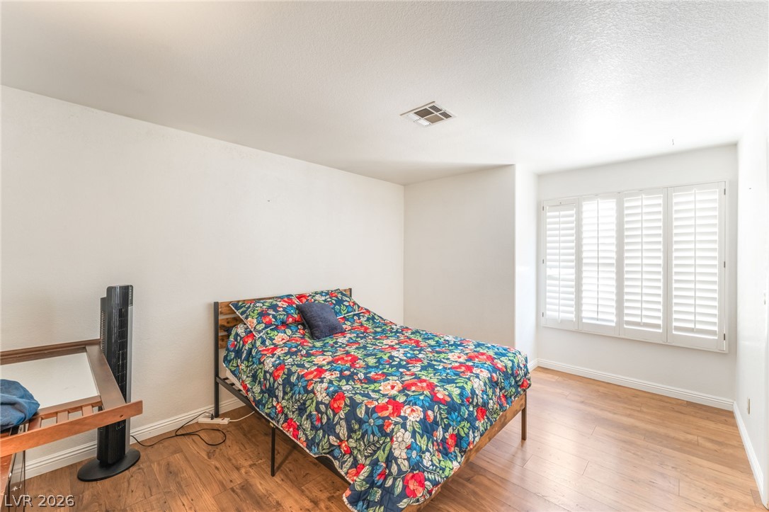 2305 Bear Valley Street Las Vegas NV 89128