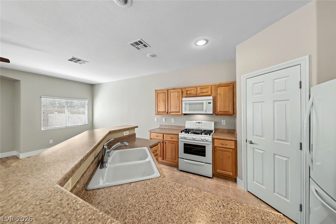 8685 Traveling Breeze Avenue 103 Las Vegas NV 89178