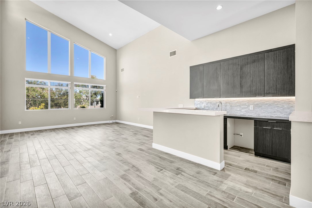6184 Willow Rock Street Las Vegas NV 89135