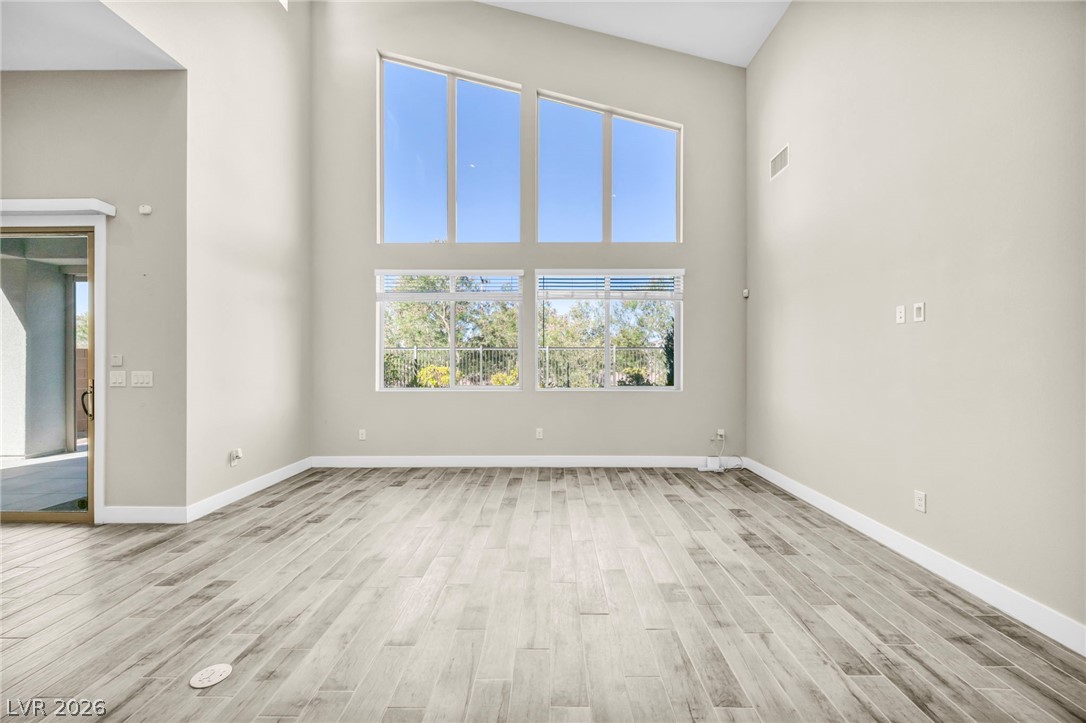 6184 Willow Rock Street Las Vegas NV 89135