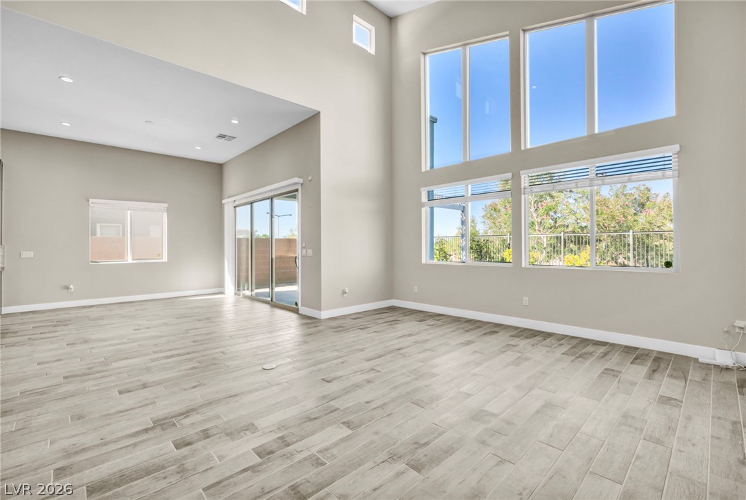 6184 Willow Rock Street Las Vegas NV 89135