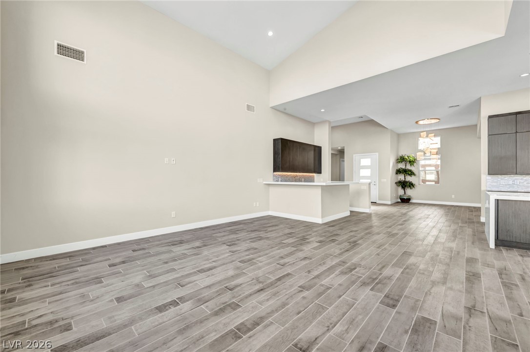 6184 Willow Rock Street Las Vegas NV 89135