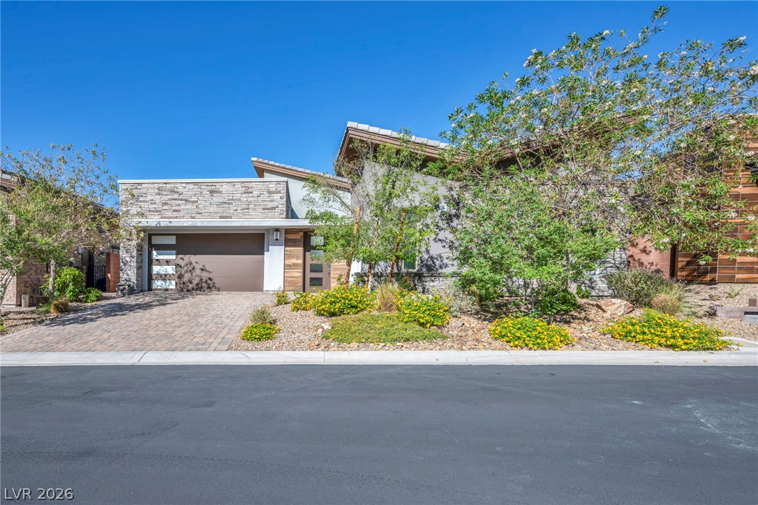 6184 Willow Rock Street Las Vegas NV 89135