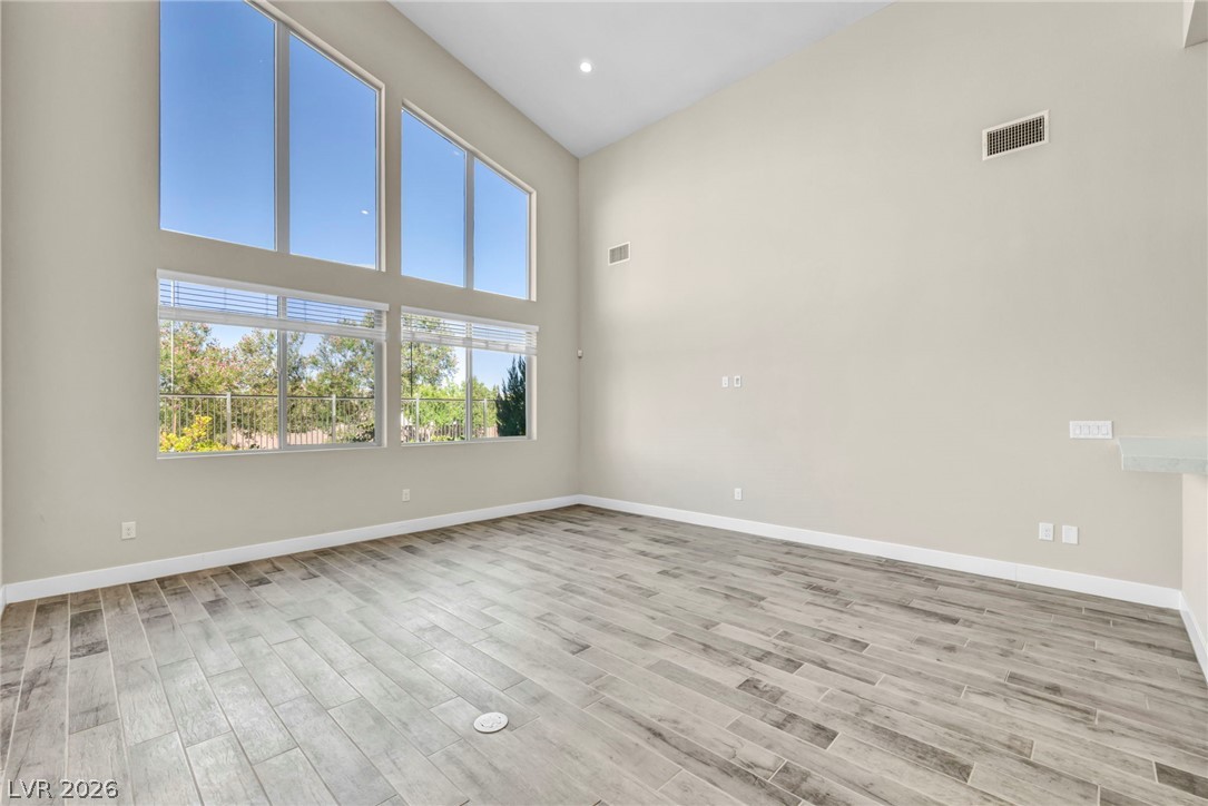 6184 Willow Rock Street Las Vegas NV 89135