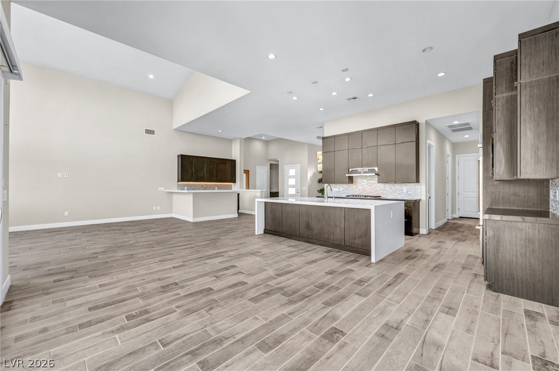 6184 Willow Rock Street Las Vegas NV 89135