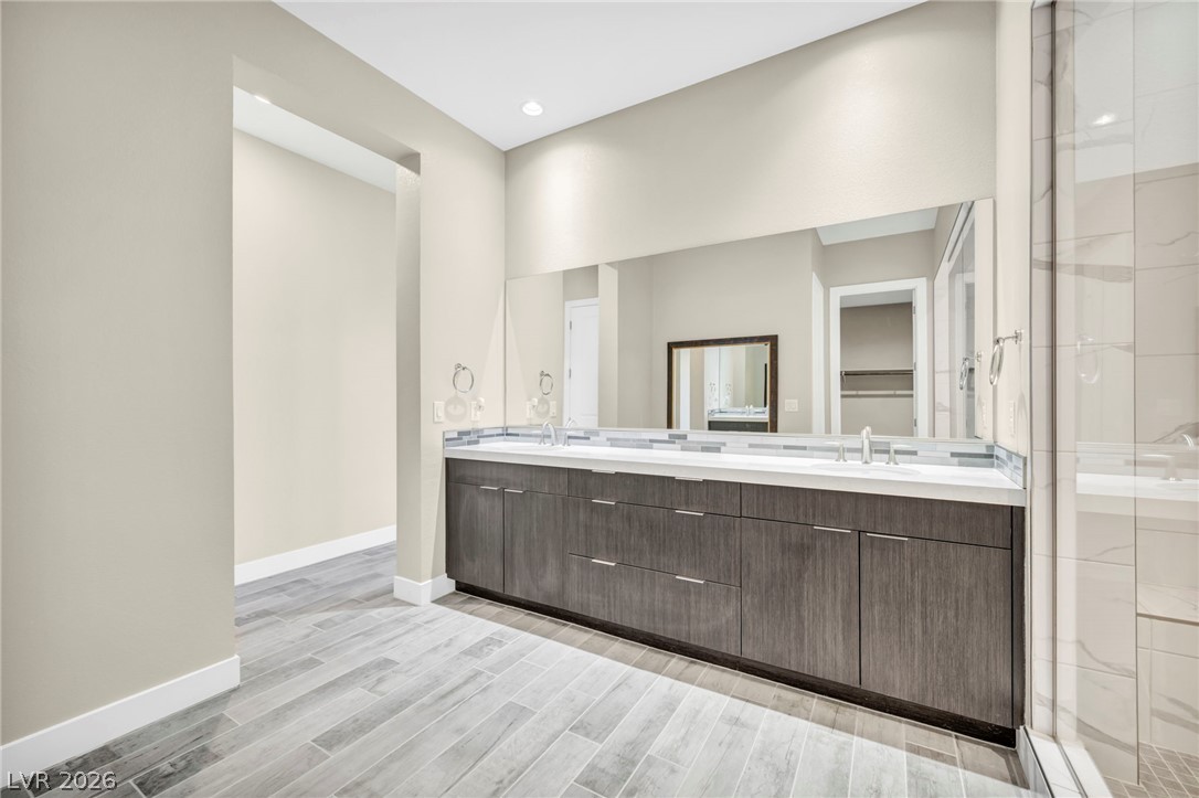 6184 Willow Rock Street Las Vegas NV 89135