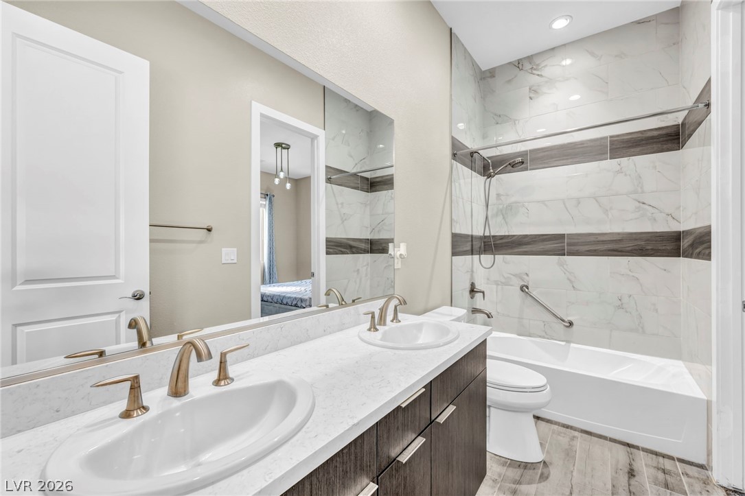 6184 Willow Rock Street Las Vegas NV 89135