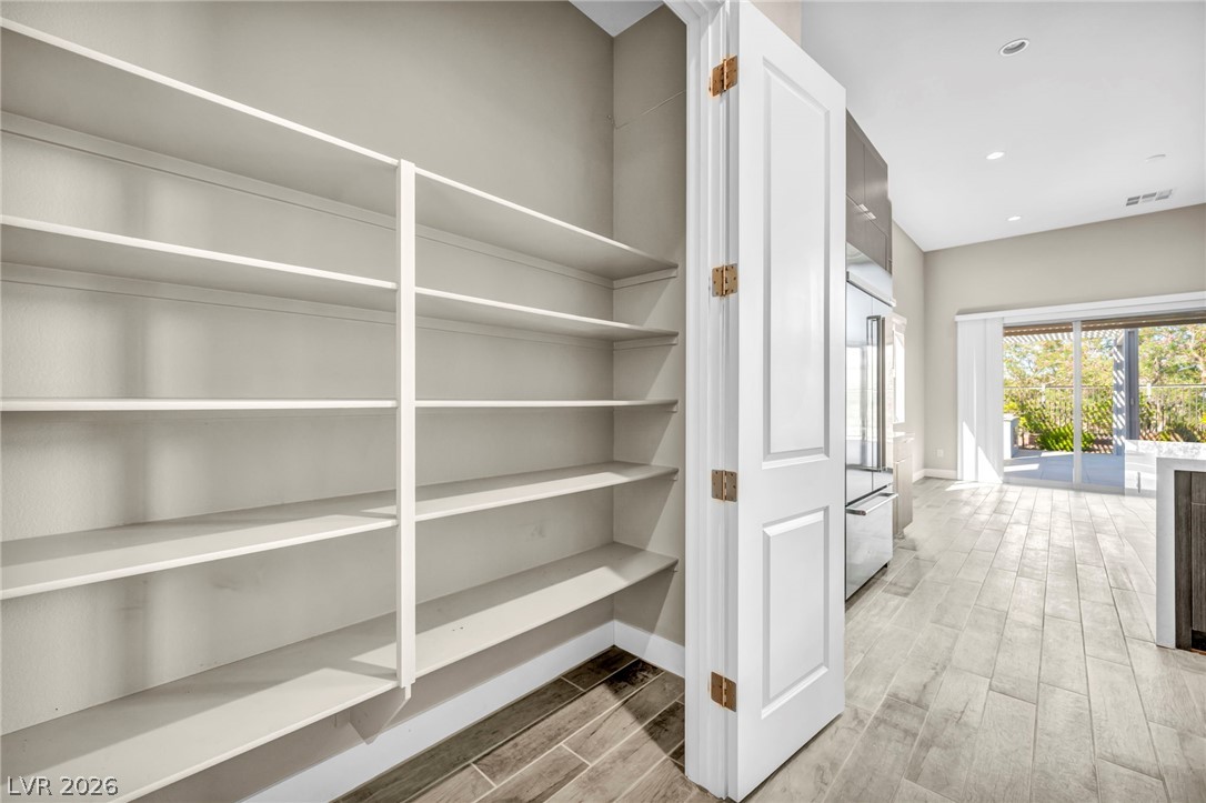 6184 Willow Rock Street Las Vegas NV 89135