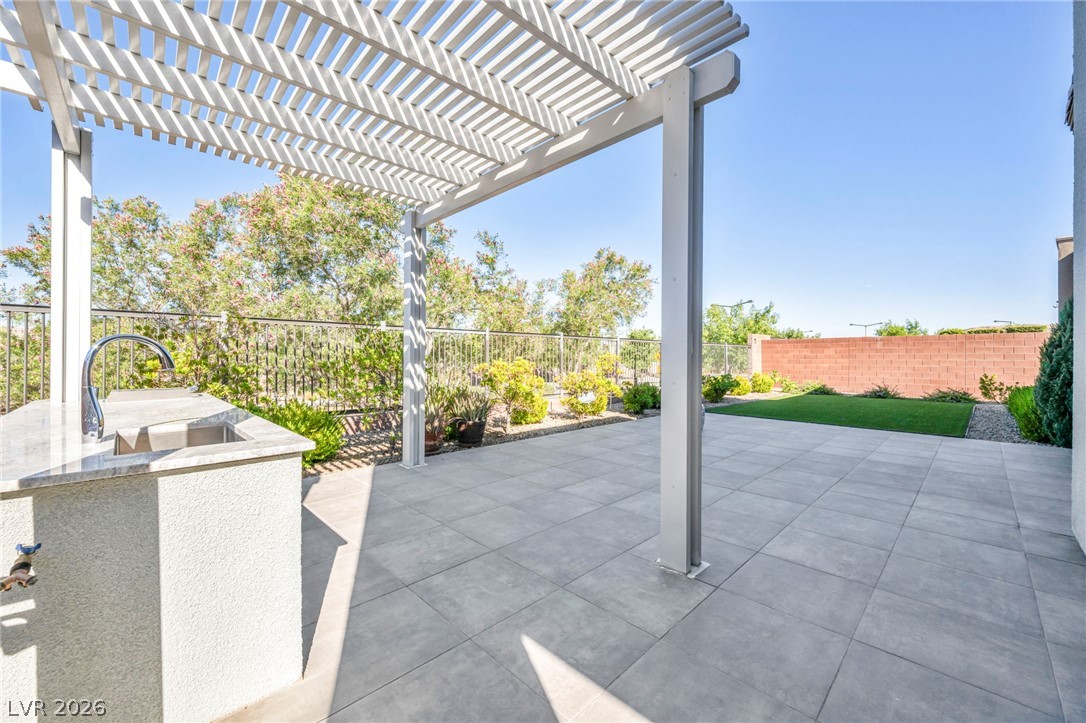 6184 Willow Rock Street Las Vegas NV 89135