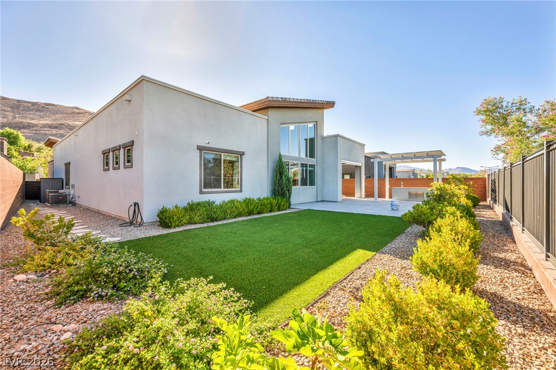 6184 Willow Rock Street Las Vegas NV 89135
