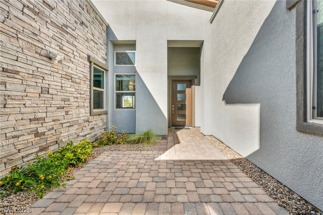 6184 Willow Rock Street Las Vegas NV 89135