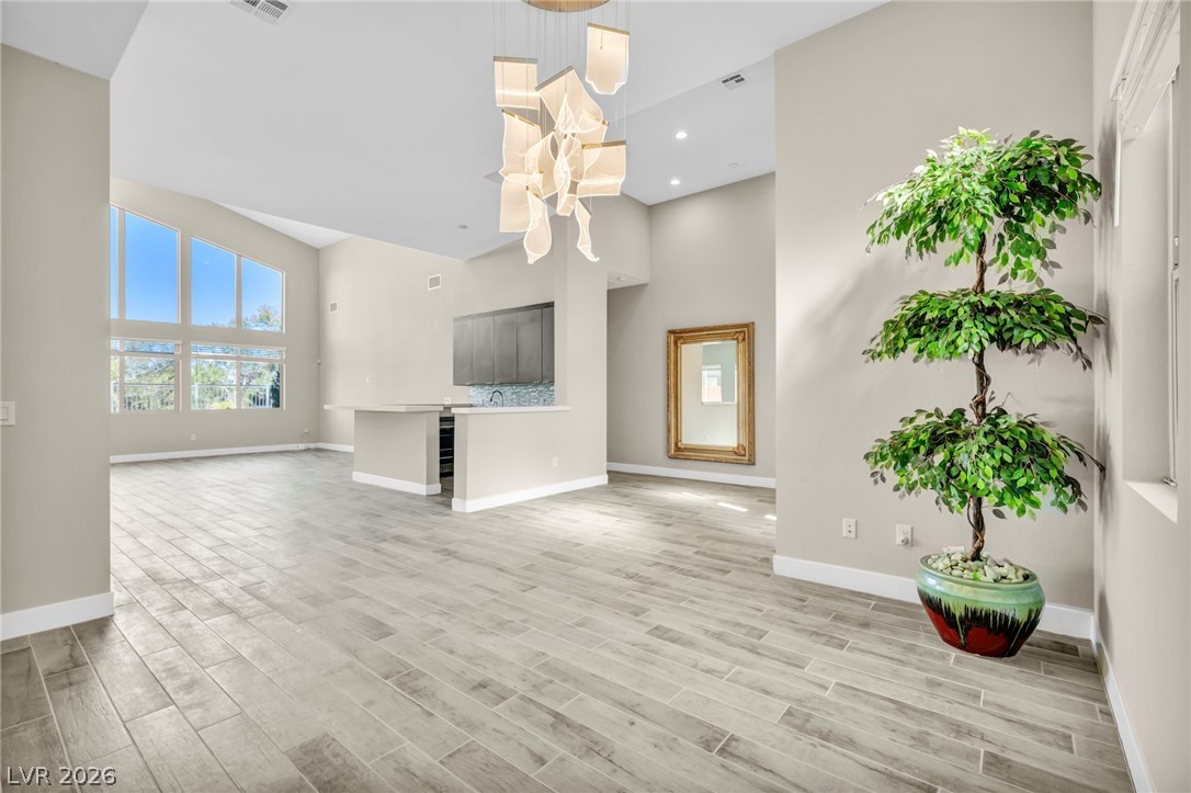 6184 Willow Rock Street Las Vegas NV 89135