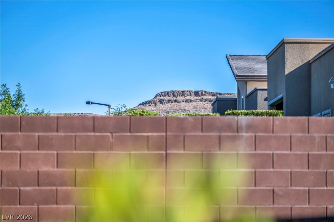 6184 Willow Rock Street Las Vegas NV 89135