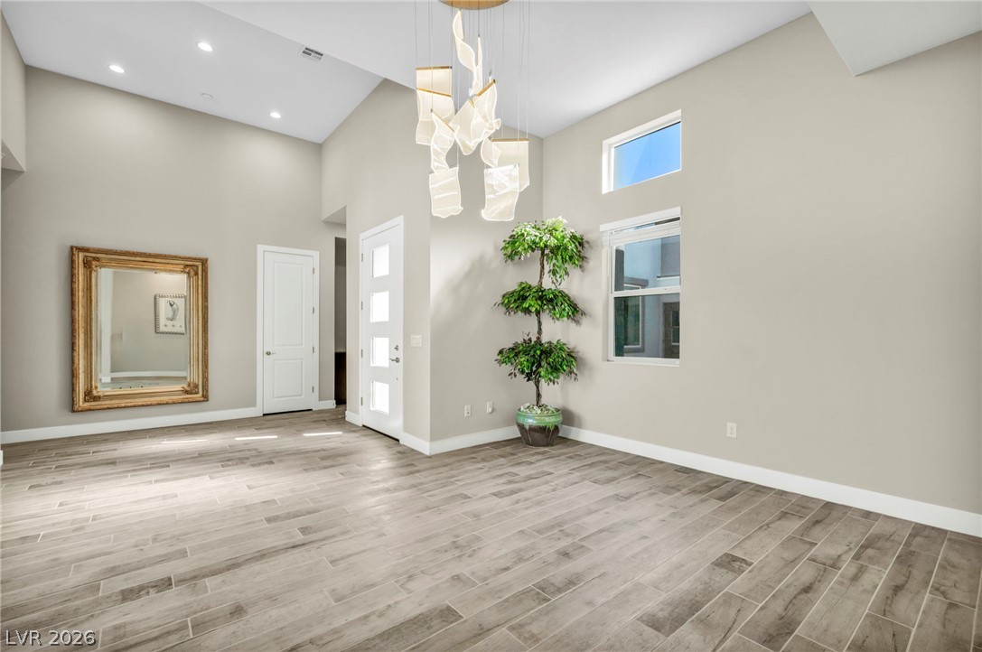 6184 Willow Rock Street Las Vegas NV 89135