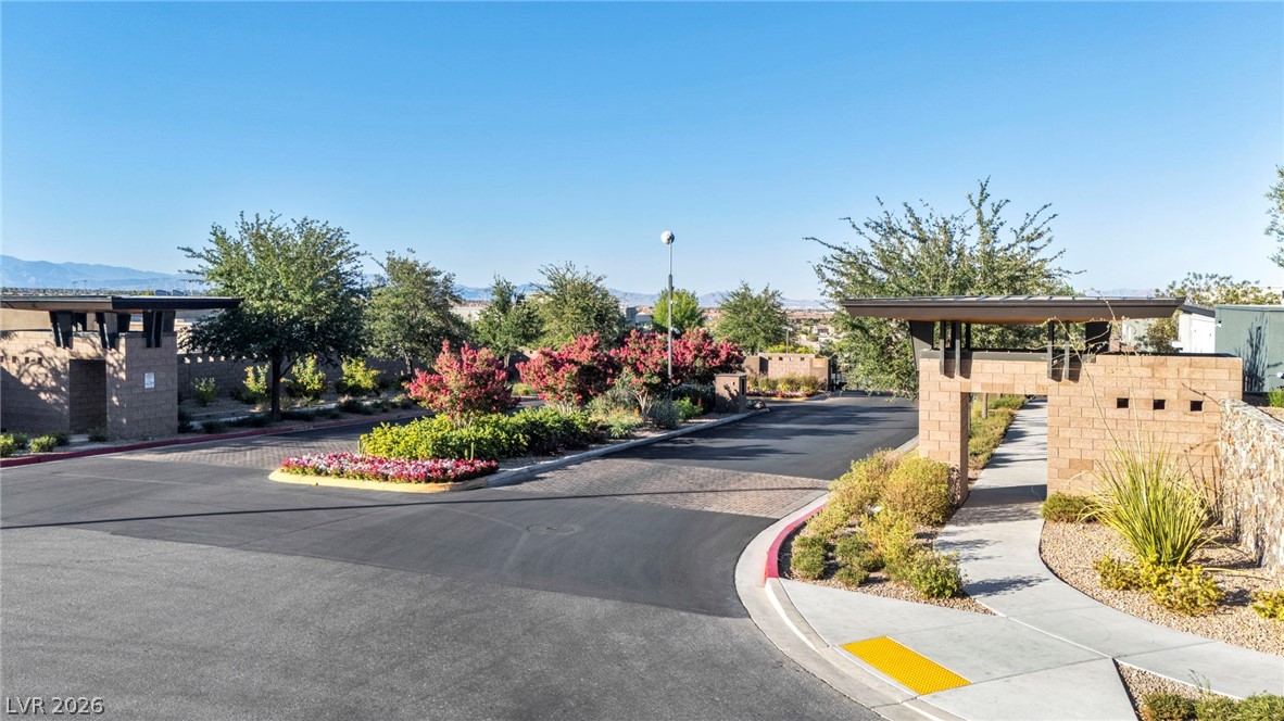 6184 Willow Rock Street Las Vegas NV 89135