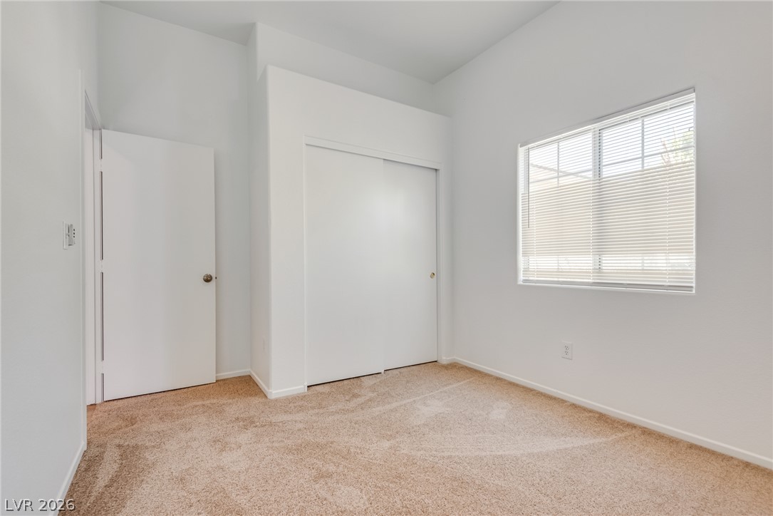 4833 Whispering Spring Avenue Las Vegas NV 89131