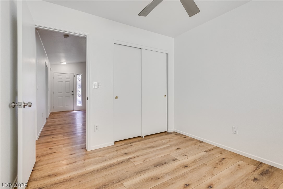 4833 Whispering Spring Avenue Las Vegas NV 89131