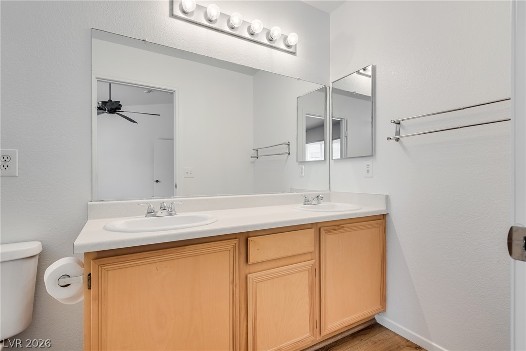 4833 Whispering Spring Avenue Las Vegas NV 89131