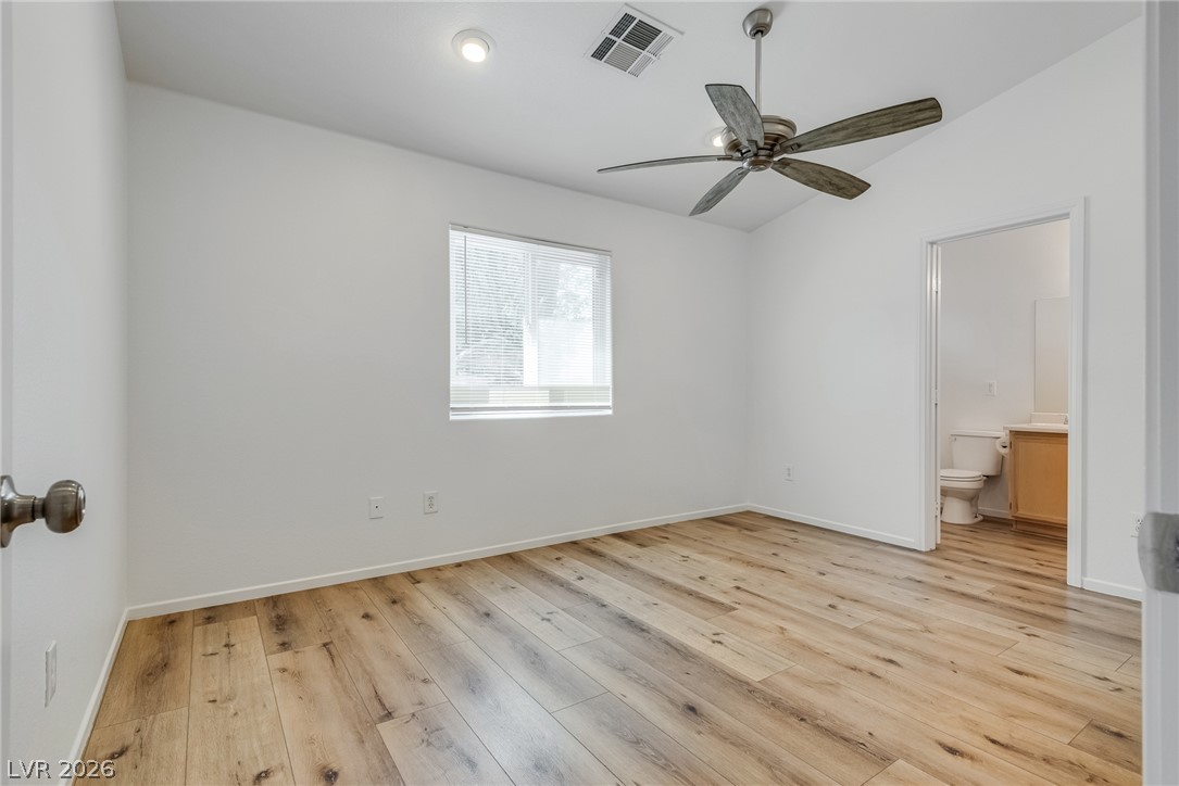 4833 Whispering Spring Avenue Las Vegas NV 89131