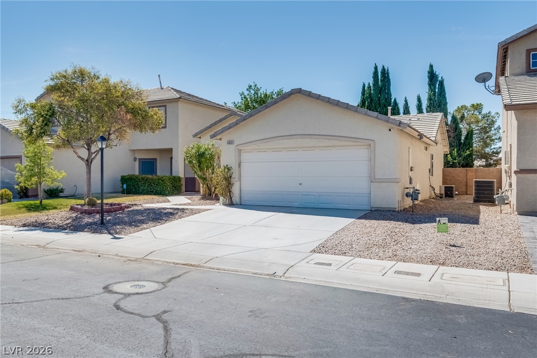 4833 Whispering Spring Avenue Las Vegas NV 89131