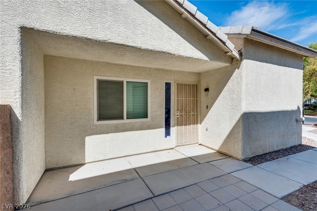 4833 Whispering Spring Avenue Las Vegas NV 89131