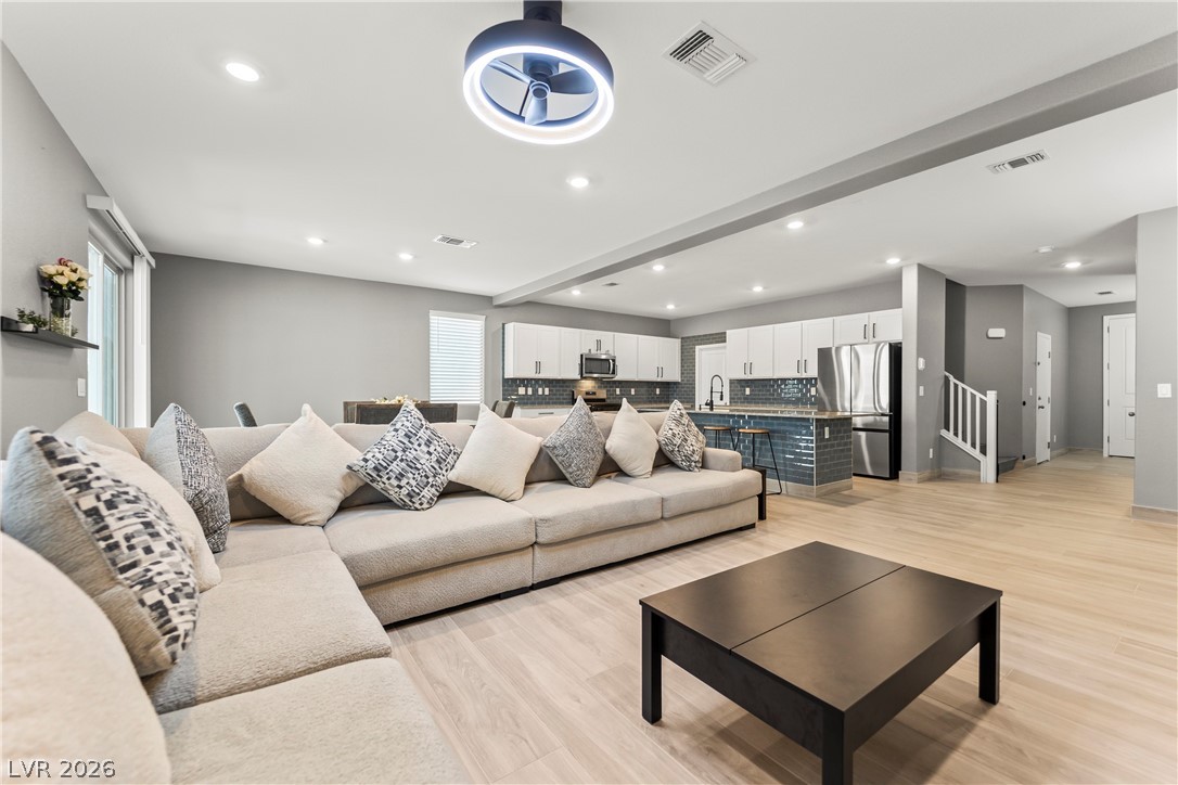 7975 Terra Barossa Street Las Vegas NV 89113