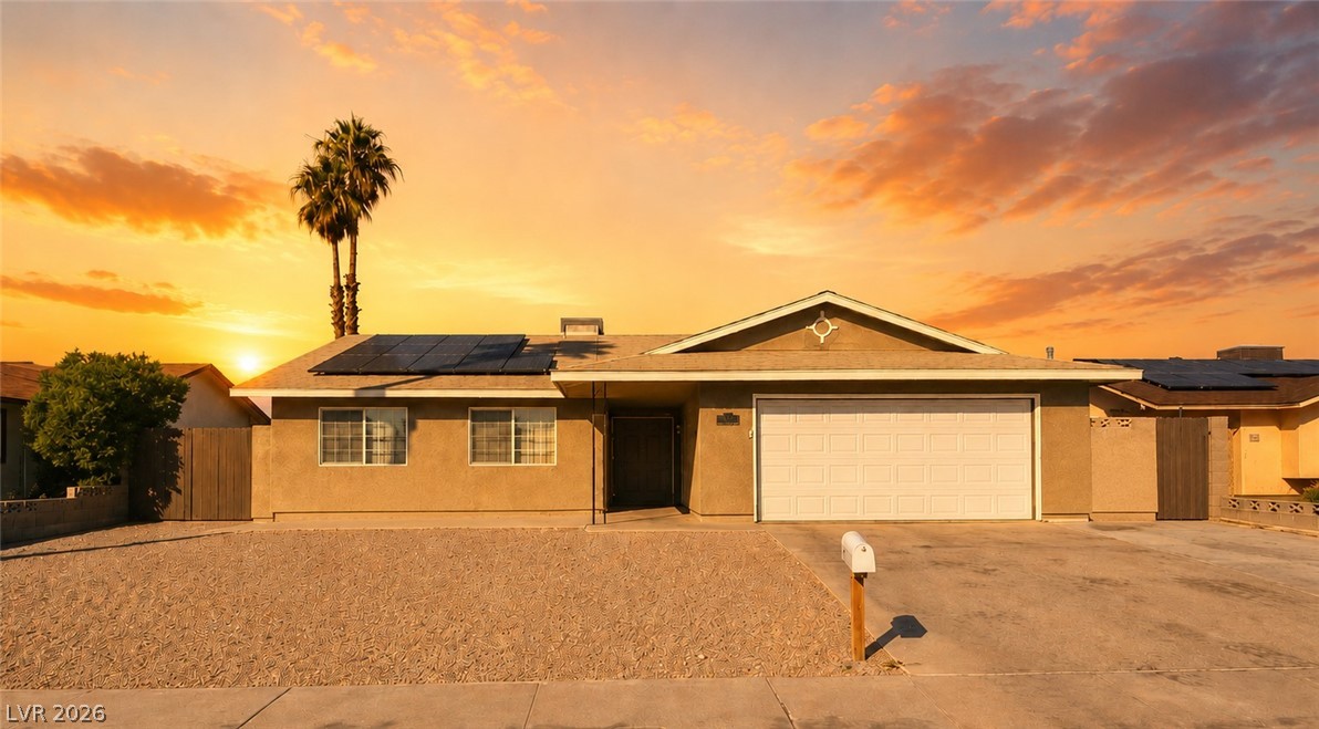 912 Alan Shepard Street Las Vegas NV 89145