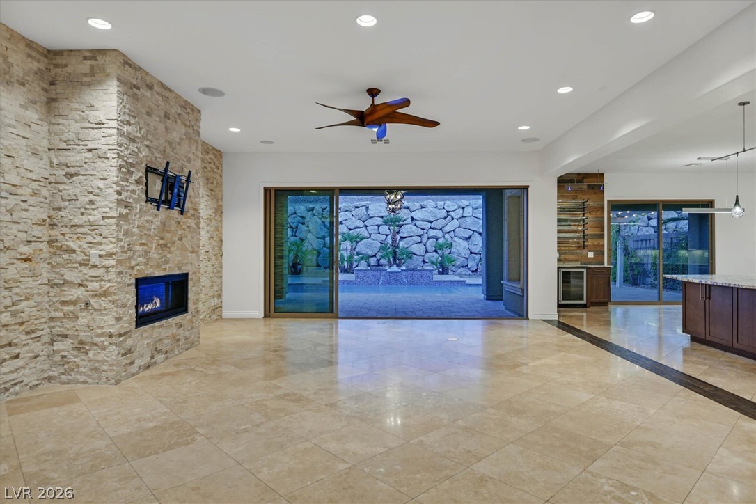 21 Grand Masters Drive Las Vegas NV 89141