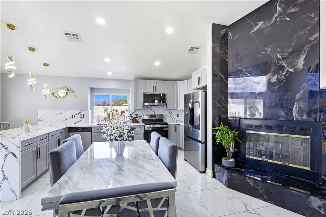 7535 Meadowoak Lane Las Vegas NV 89147
