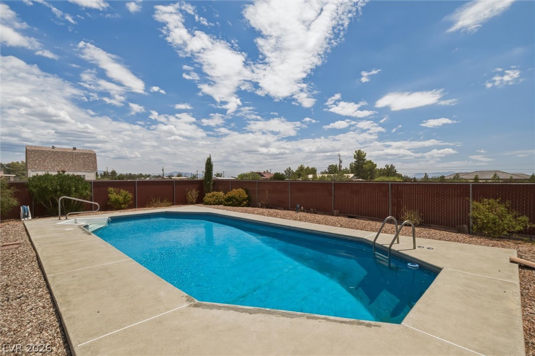 841 East Falcon Street Pahrump NV 89048