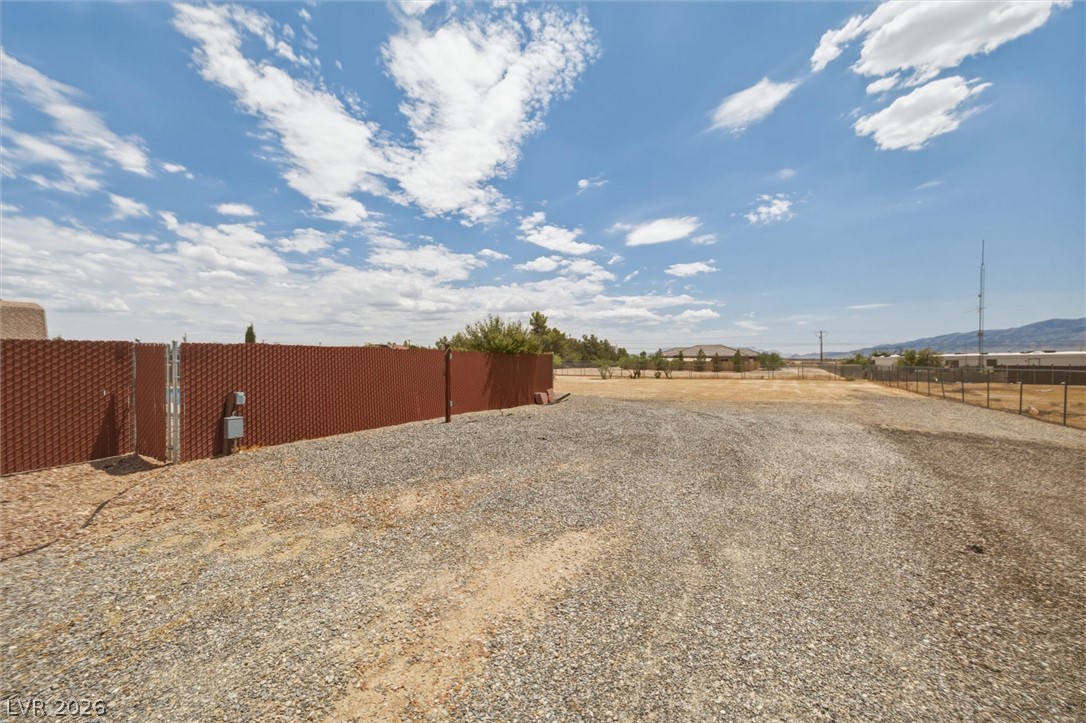 841 East Falcon Street Pahrump NV 89048