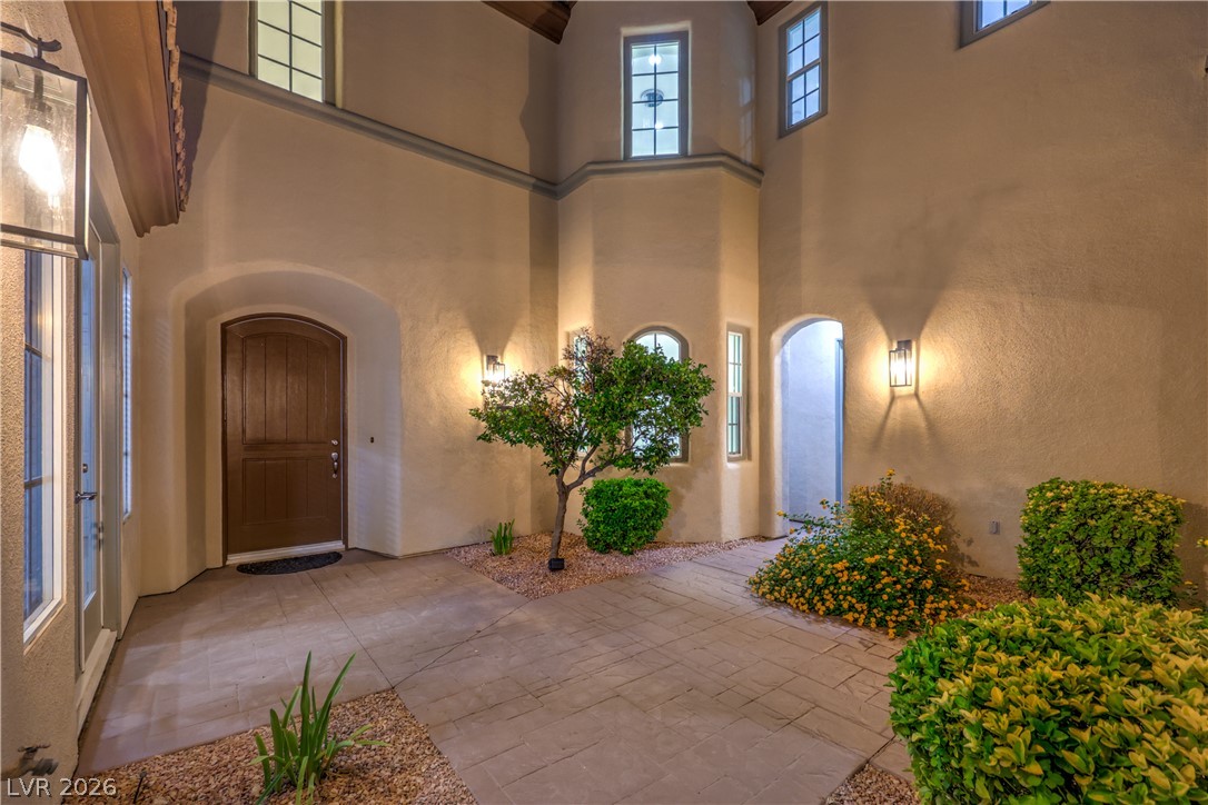 2571 Red Springs Drive Las Vegas NV 89135