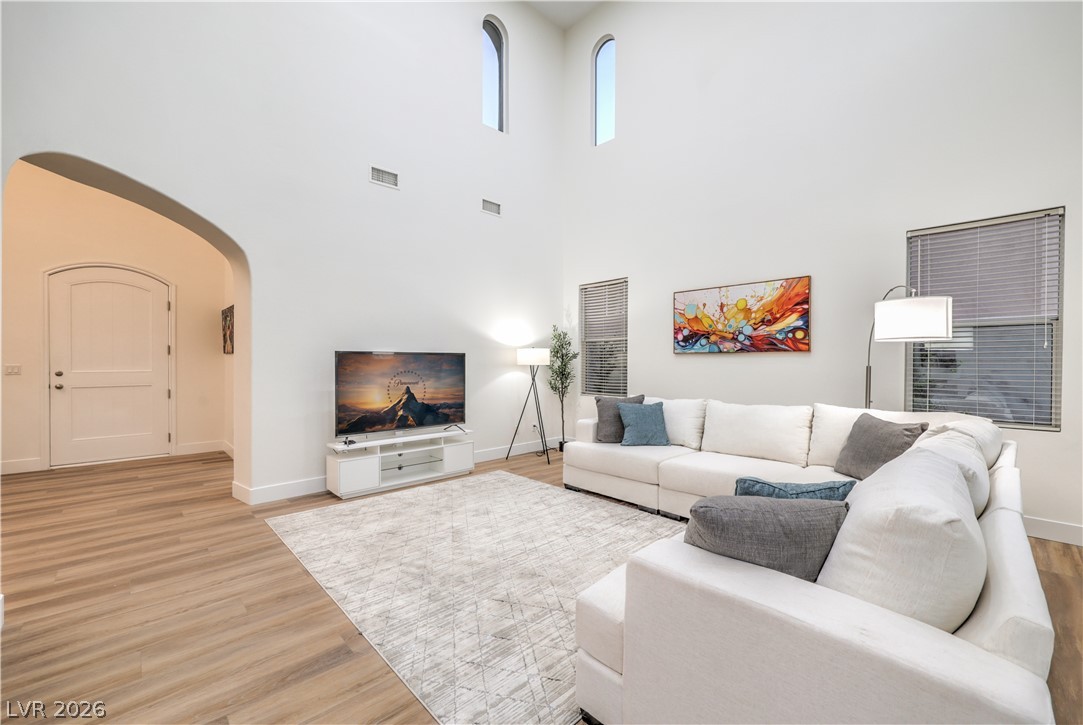 2571 Red Springs Drive Las Vegas NV 89135