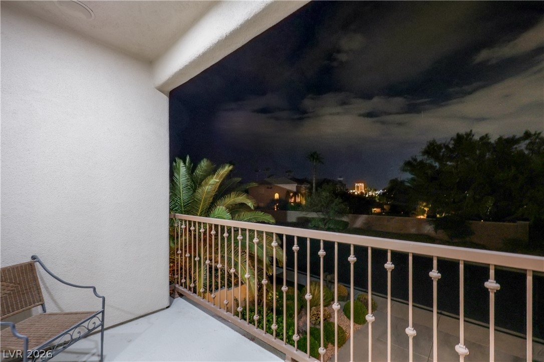 2571 Red Springs Drive Las Vegas NV 89135