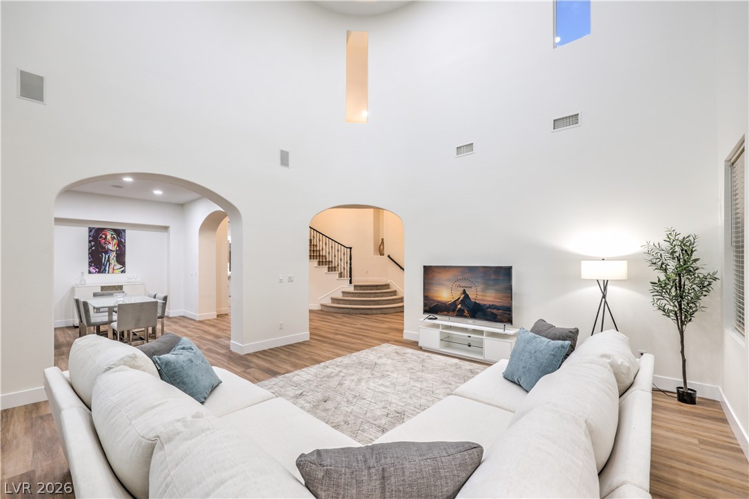 2571 Red Springs Drive Las Vegas NV 89135