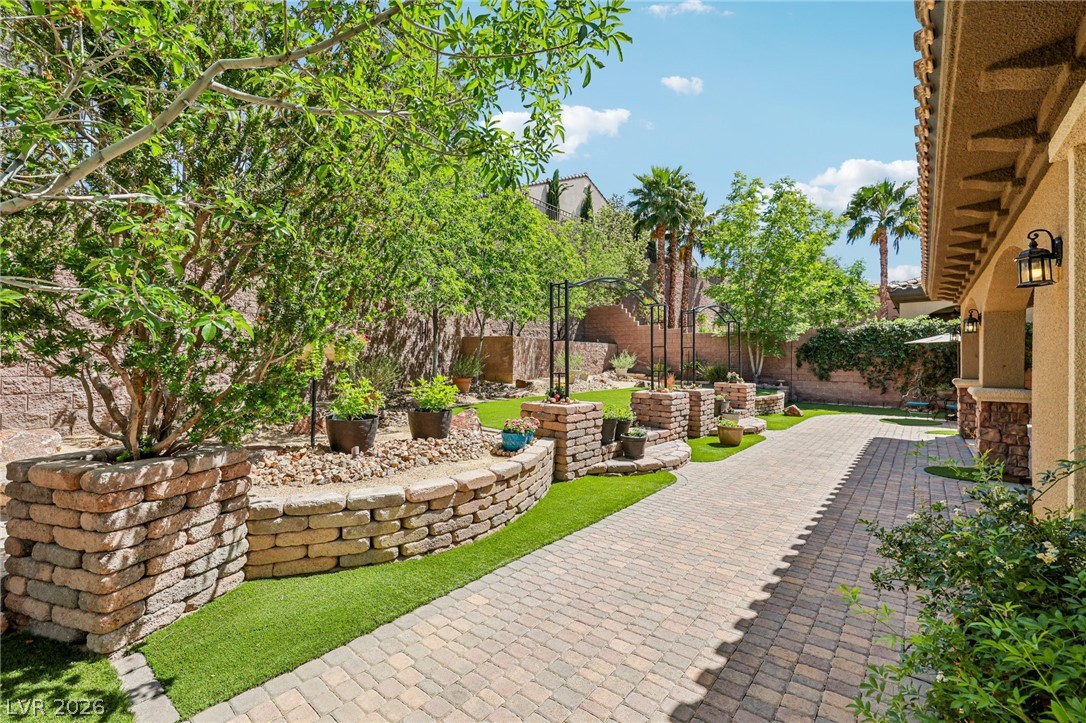 2760 Quinson Lane Henderson NV 89044