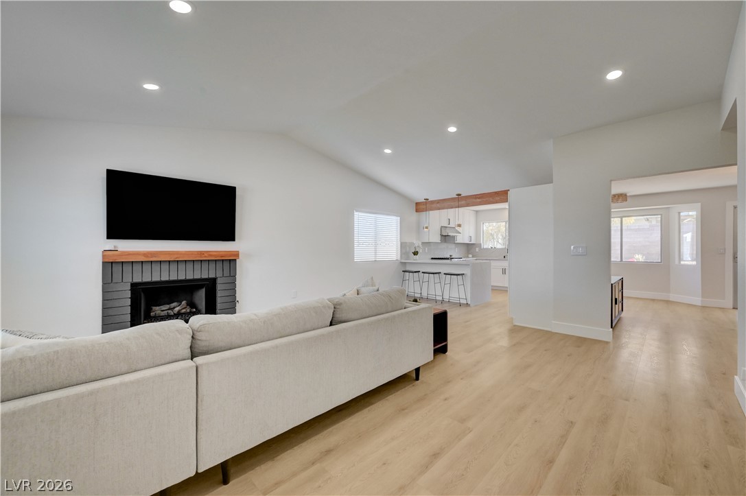 3131 White Rose Way Henderson NV 89014