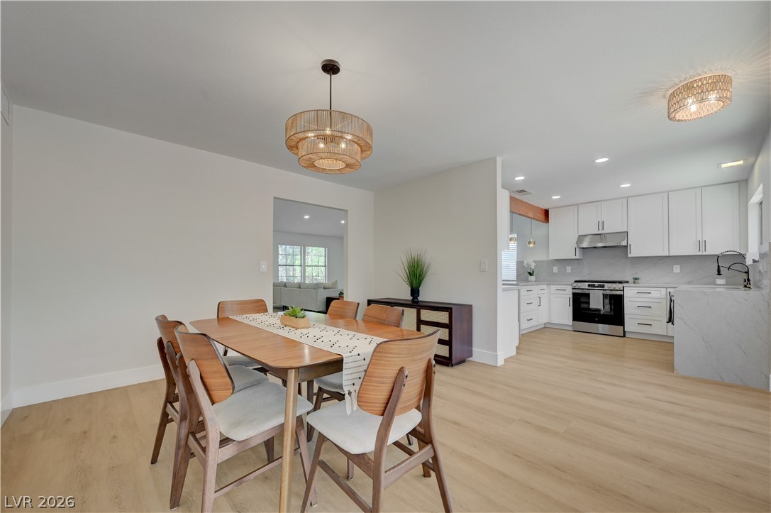 3131 White Rose Way Henderson NV 89014