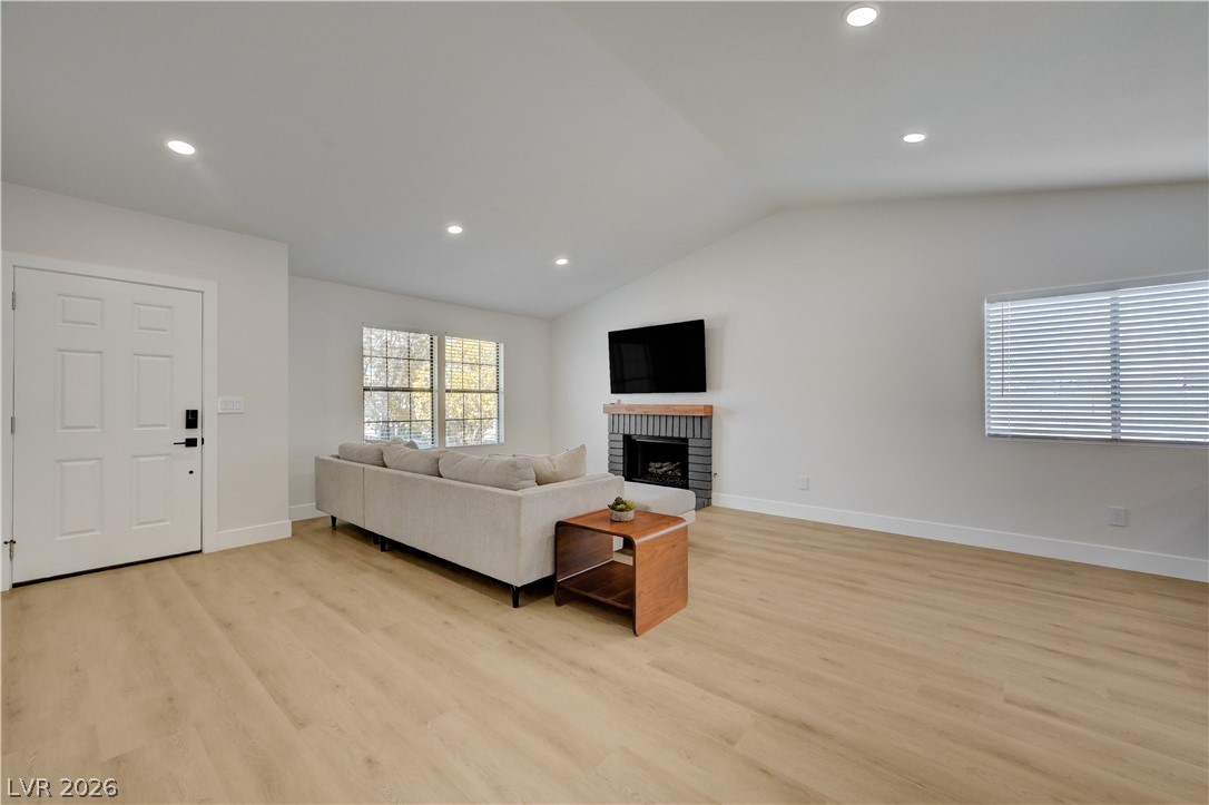3131 White Rose Way Henderson NV 89014
