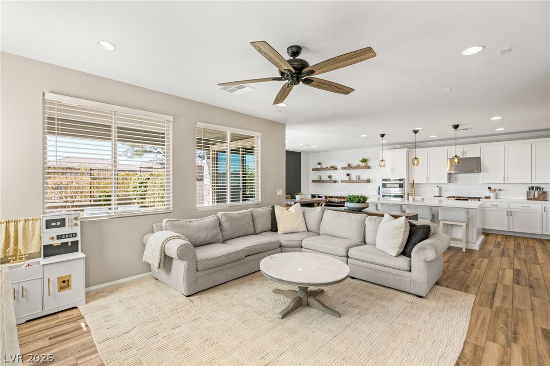 12477 Dolan Point Street Las Vegas NV 89138