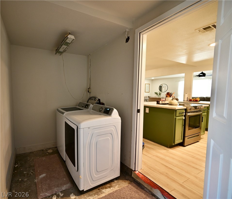 2016 East Oakey Boulevard Las Vegas NV 89104