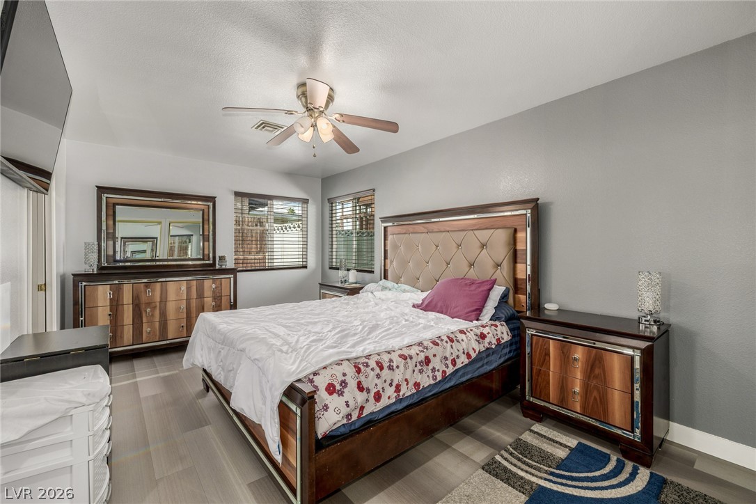 5204 Holmby Avenue Las Vegas NV 89146