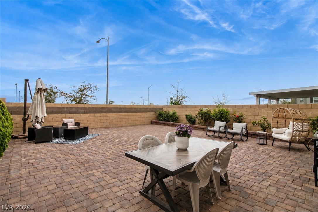 8432 Alder Rain Street Las Vegas NV 89113