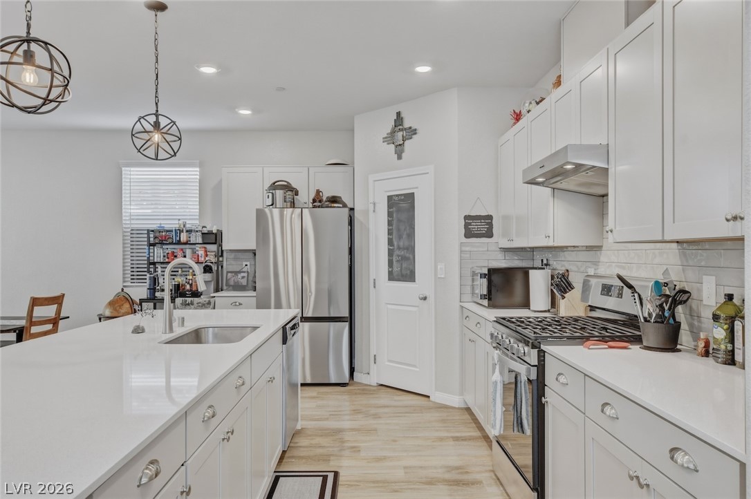 8494 Torozo Avenue Las Vegas NV 89149