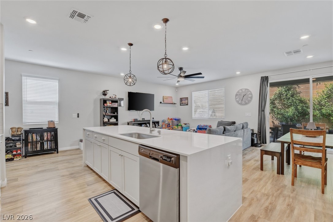 8494 Torozo Avenue Las Vegas NV 89149