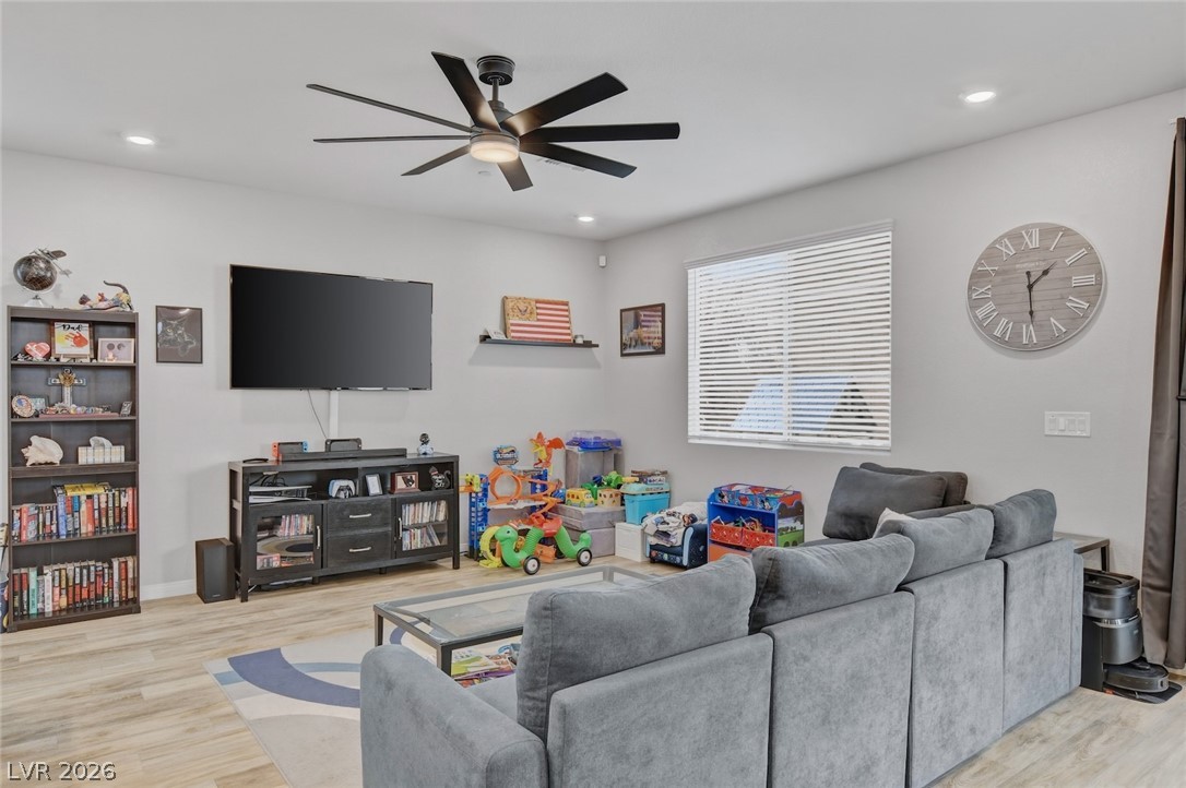 8494 Torozo Avenue Las Vegas NV 89149