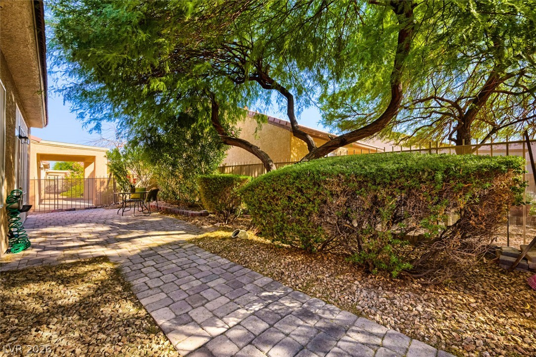 2817 Ground Robin Drive North Las Vegas NV 89084