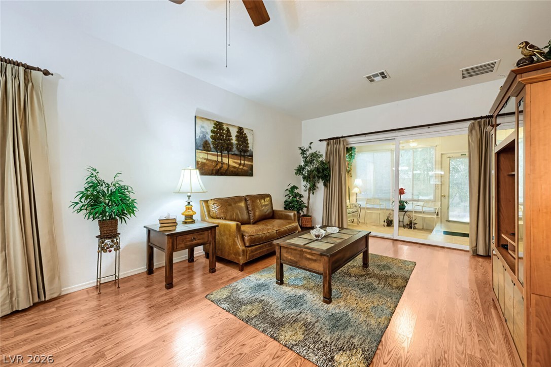 2817 Ground Robin Drive North Las Vegas NV 89084